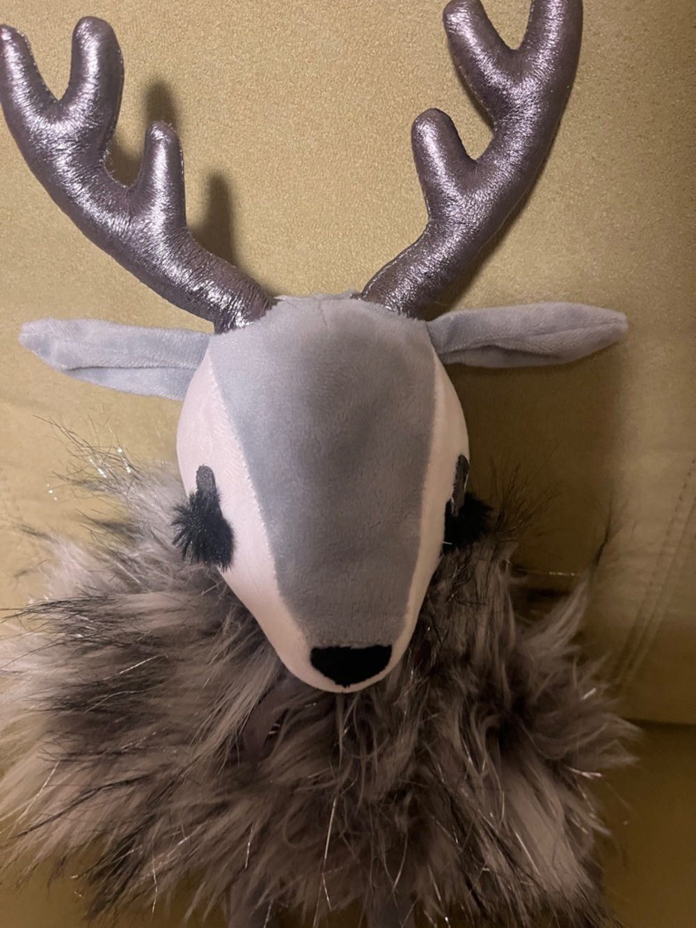 Jellycat Liza Reindeer (Retired) - Picture 2 of 6